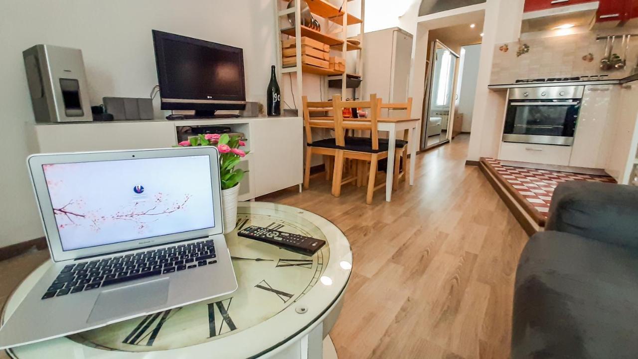 Altido Lovely 1-Br Flat With Easy Access To Centre Milan Luaran gambar