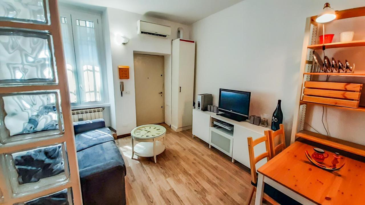 Altido Lovely 1-Br Flat With Easy Access To Centre Milan Luaran gambar