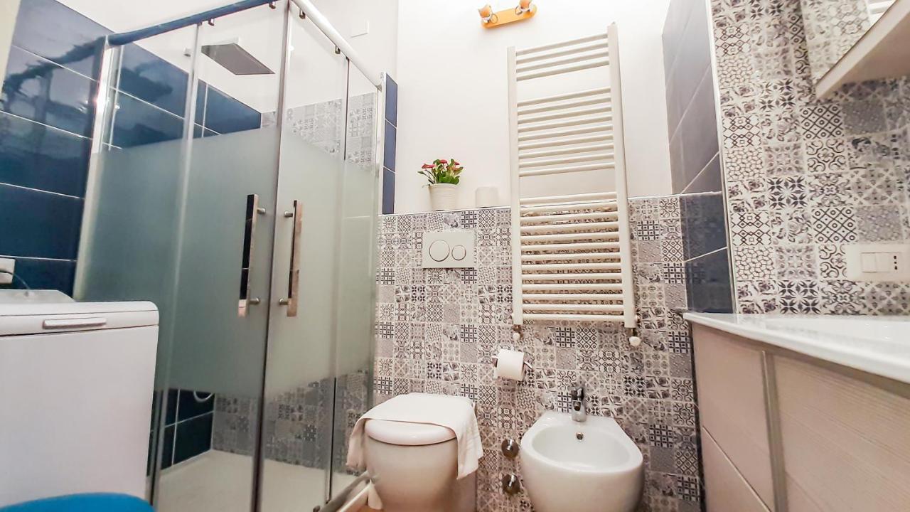 Altido Lovely 1-Br Flat With Easy Access To Centre Milan Luaran gambar